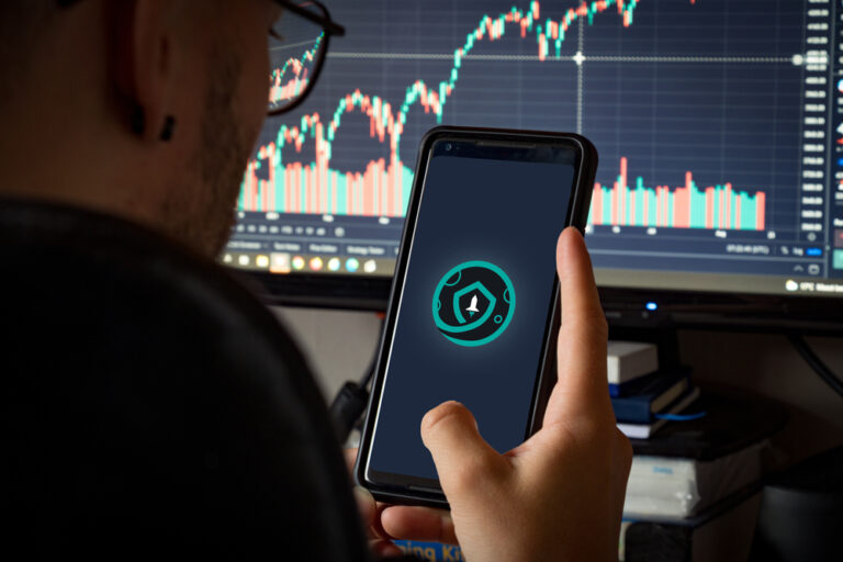 SafeMoon Contemplates Further Recovery, Eyeing 40% Surge