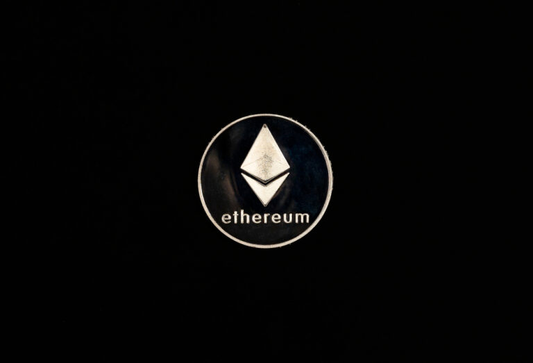 Ether Suffers a 4% Dip in 24 hours, Technical Indicators are in Sell Zone